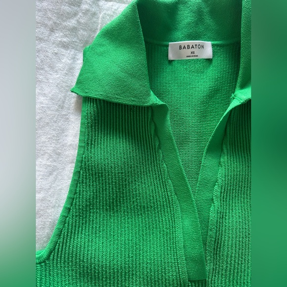 Babaton Green Ribbed Tank Top - Picture 2 of 3